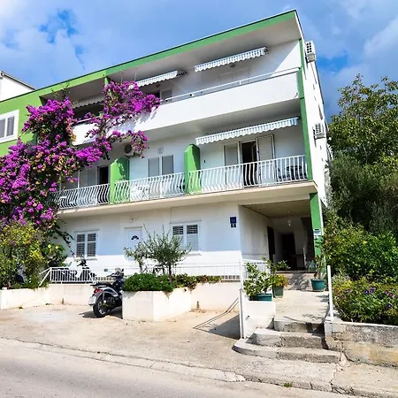 Sonja Guest house 3*